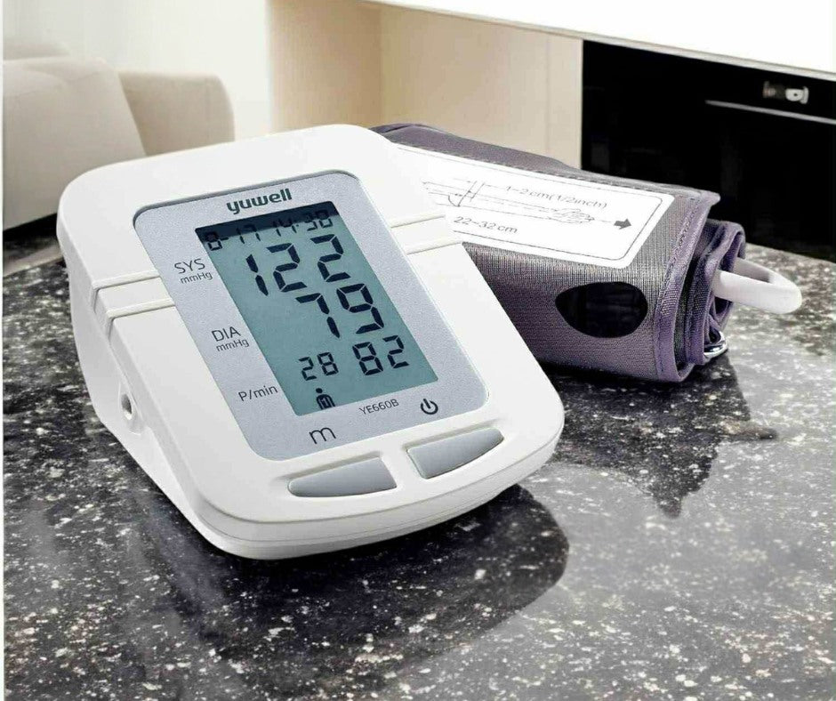 جهاز قياس ضغط الدم yuwell YE-660B